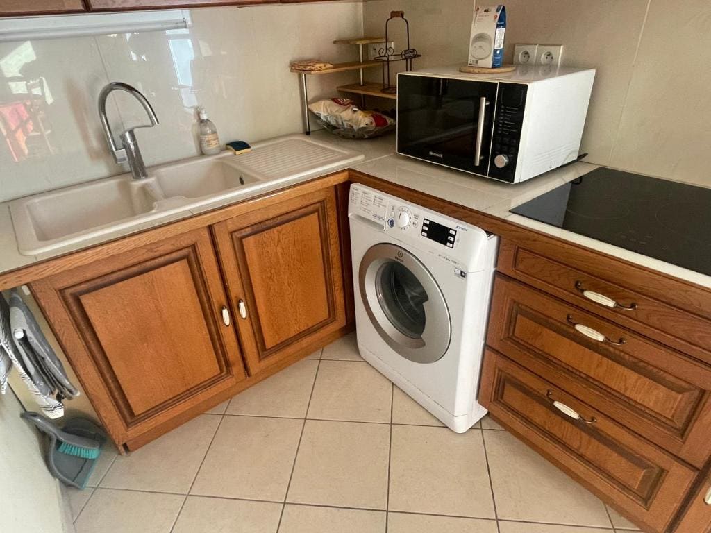 Beaurivage, studio privé dans maison d'hôte avec parc - View 5