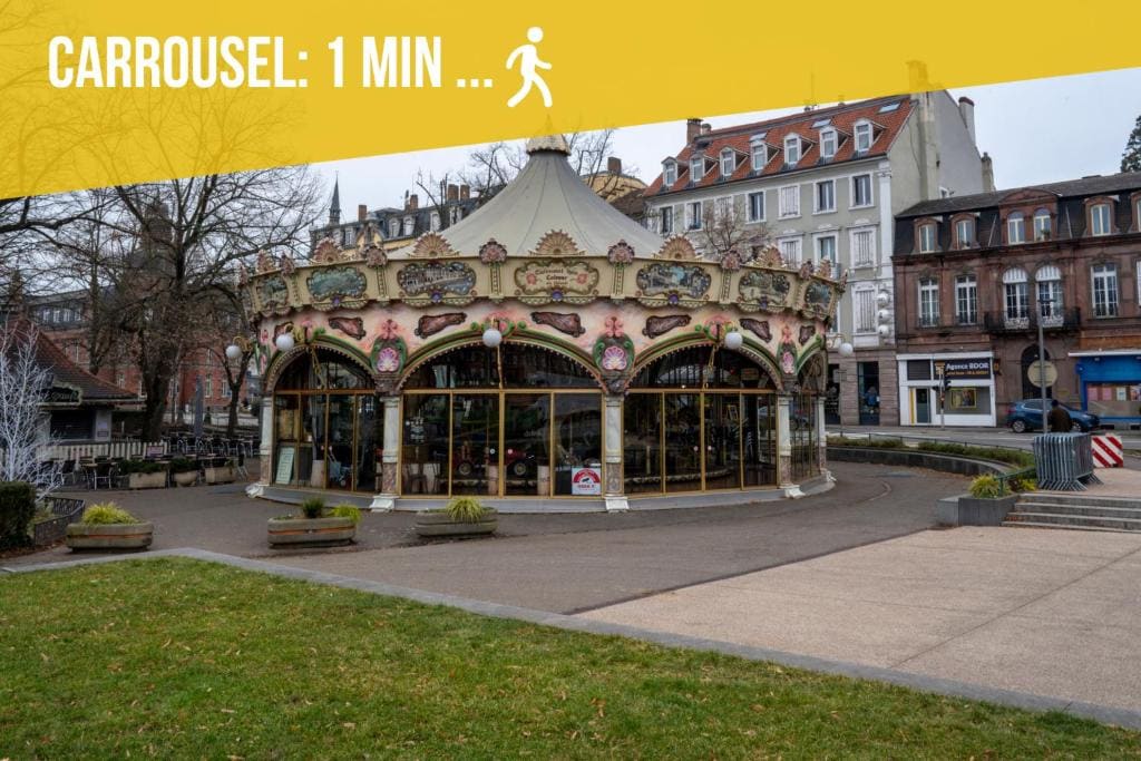 Bretzel Bed Petite Venise Shared Room City Center Wi-Fi - View 6