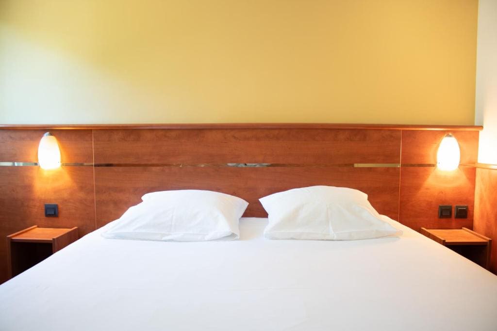 Brit Hotel Agen - L'Aquitaine - View 6