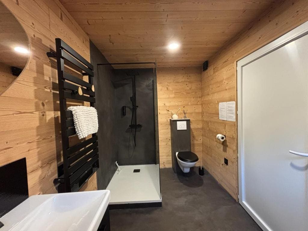 Bulle StelléA 26 m2, SPA Privatif au domaine CollinéA - 写真 7