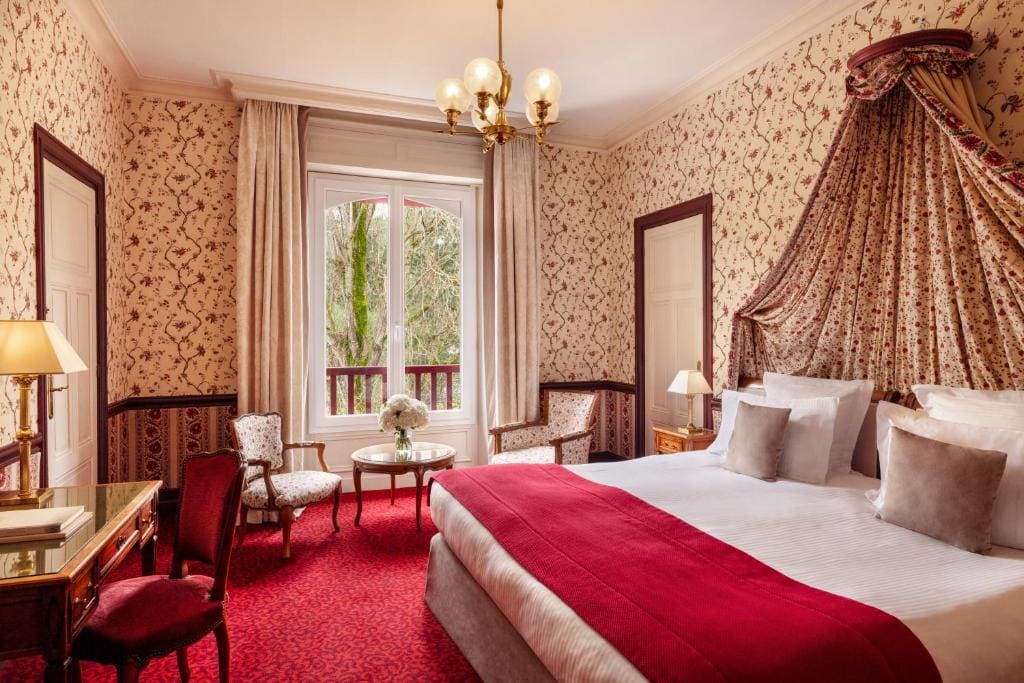 Le Castel Marie Louise - View 2