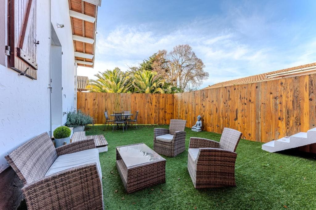 Chambre D'hote Chez Amaya - View 5