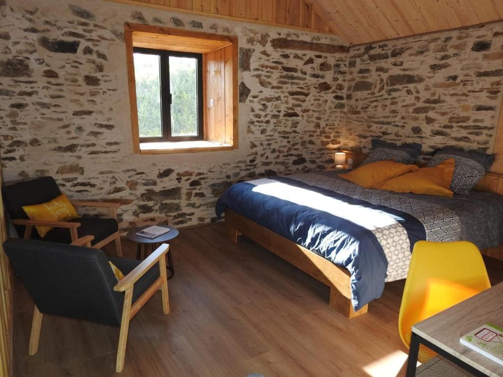 Chambre d'hôtes Pierres anciennes, confort et nature - View 6