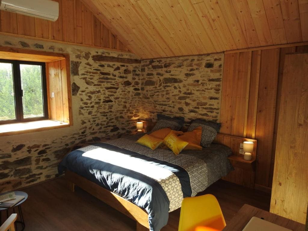 Chambre d'hôtes Pierres anciennes, confort et nature - View 5