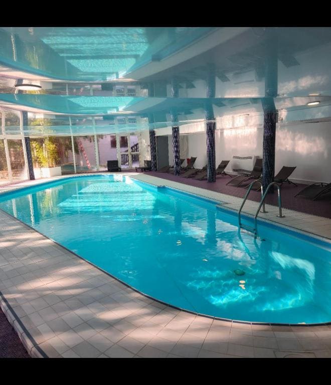 Le Cocon des 2 Alpes, Spa, Jacuzzi, Piscine Chauffee - Vista 6