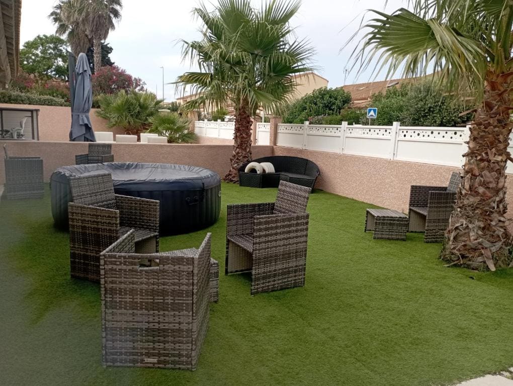 Chambre Simple & Spa & Piscine & plage - View 5