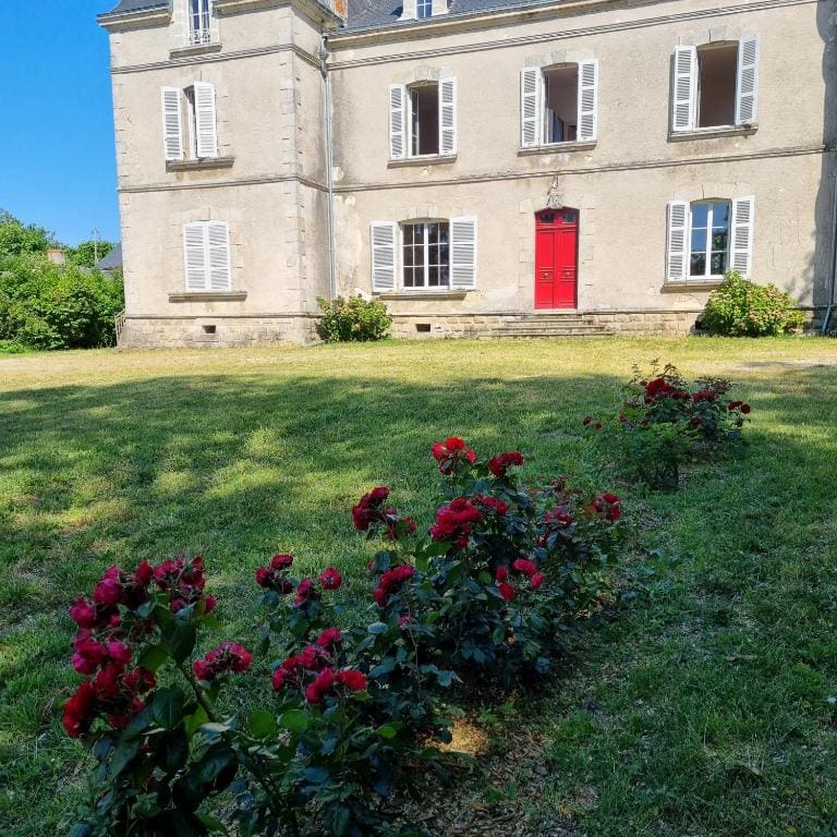 Chambres d'hôtes Château de Saint Etienne du Bois - View 5