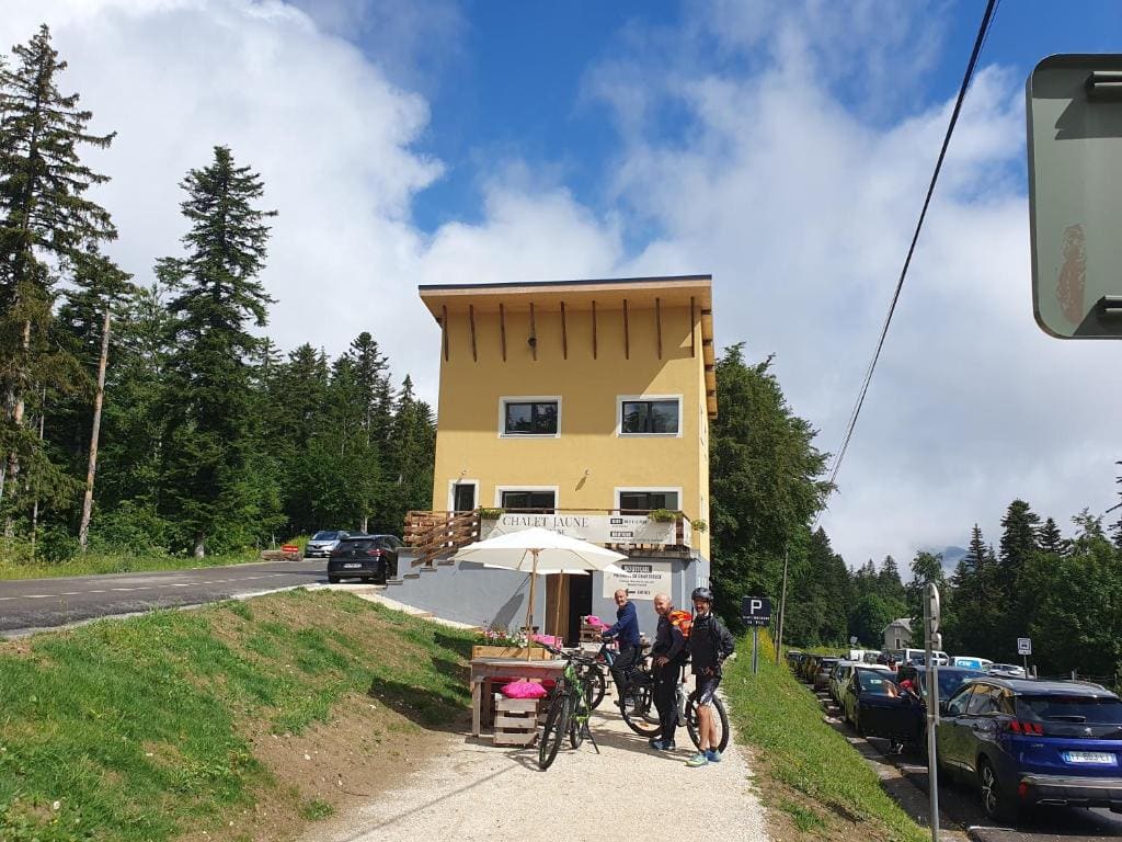 Chalet Jaune CHAMECHAUDE - View 3