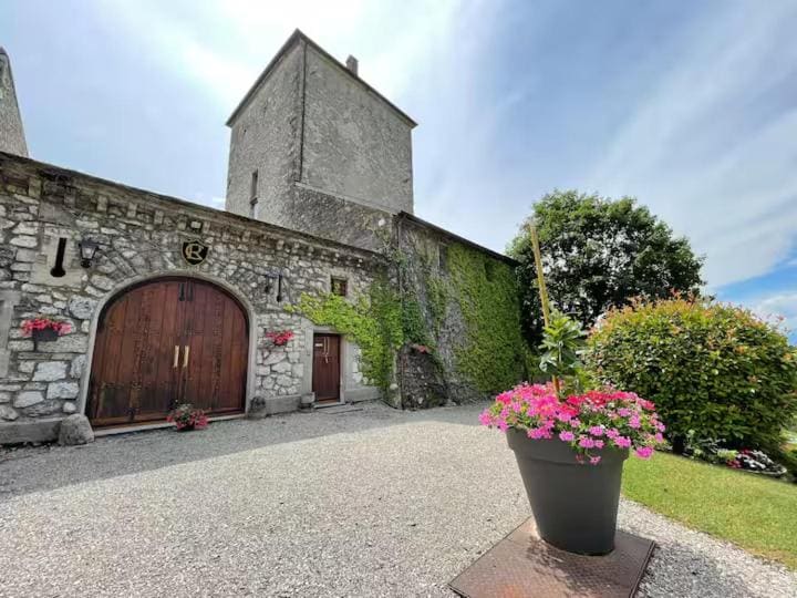 Château de la Rive - Suite des Coteaux - Duplex 6 personnes - View 5