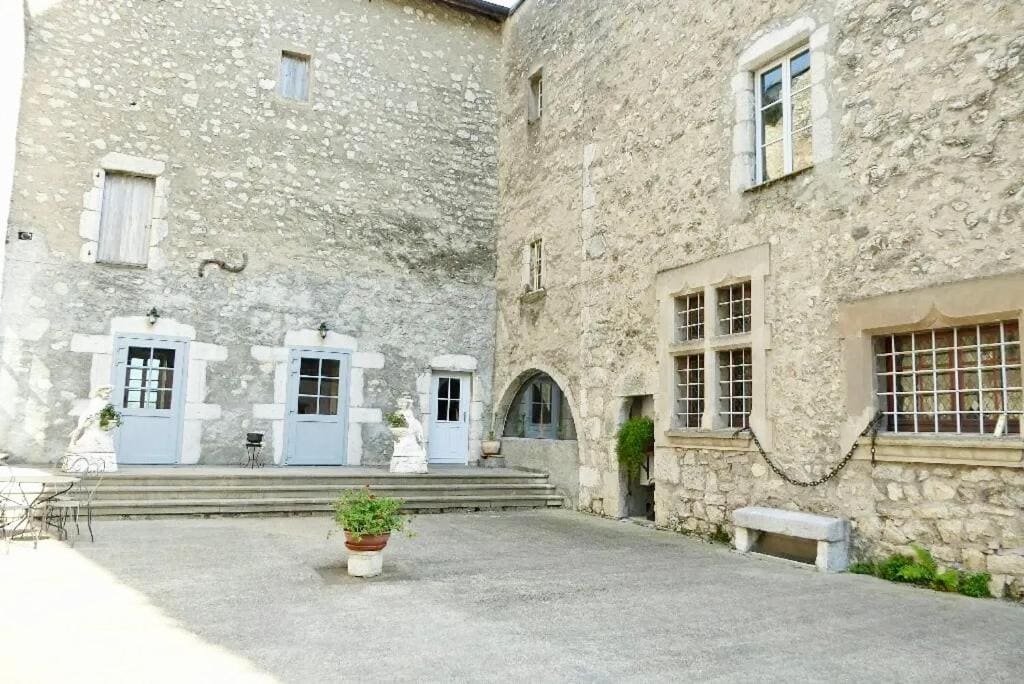 Château de la Rive - Suite des Coteaux - Duplex 6 personnes - View 3