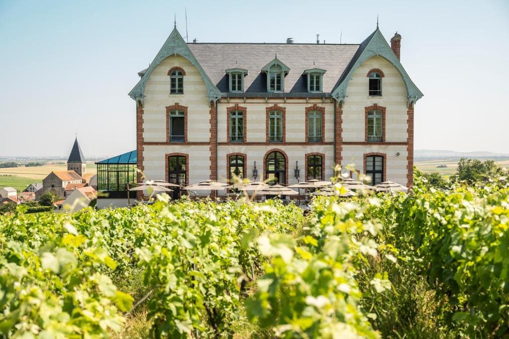 Chateau de Sacy - Main view