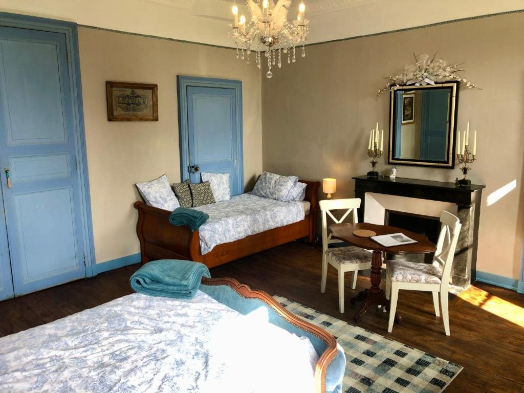 Chateau Morinerie - View 4