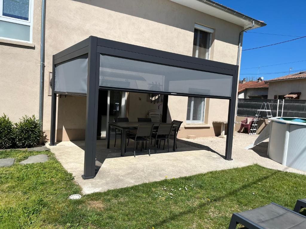 Chez Val et Phil - Main view