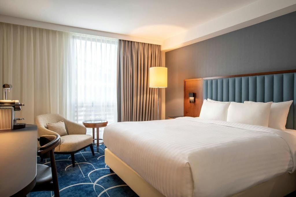 Courtyard by Marriott Paris Arcueil - View 2