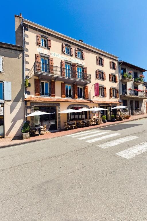 Logis Hotel restaurant de la Poste - Main view