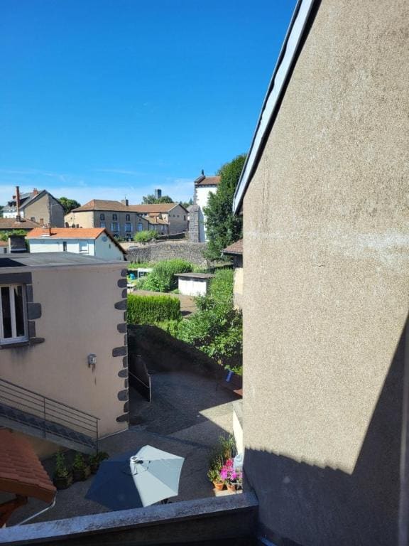 Logis Hotel restaurant de la Poste - View 6
