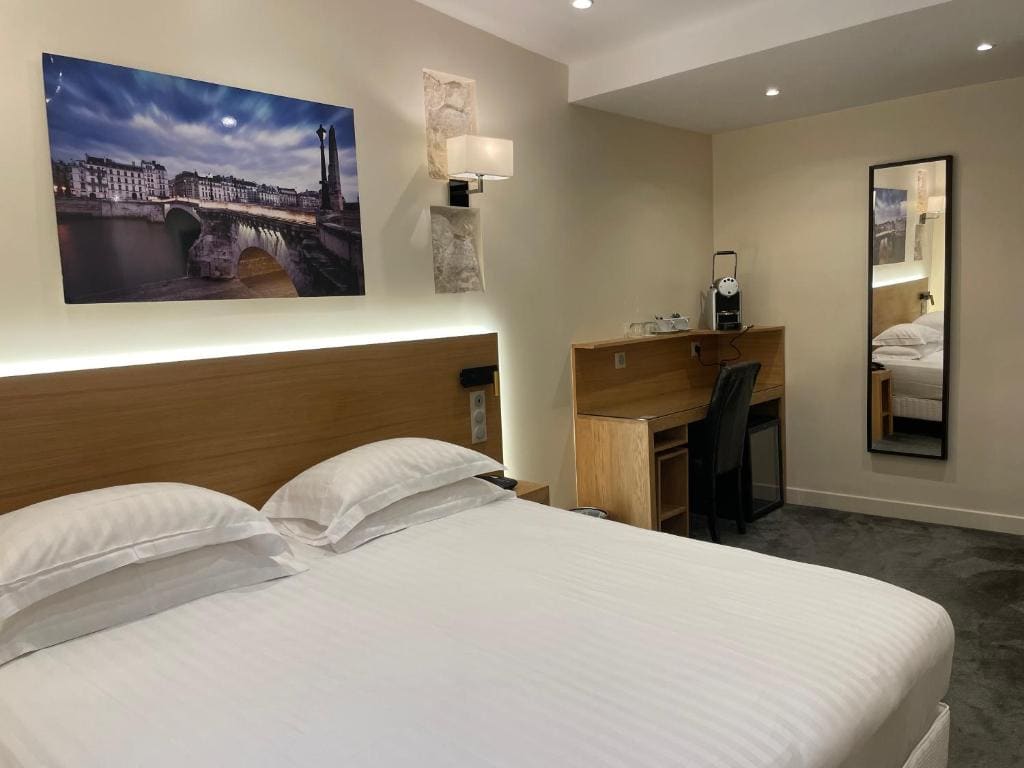 Lion d'Or Paris Hotel - Main view
