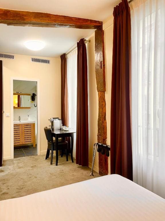 Lion d'Or Paris Hotel - View 4
