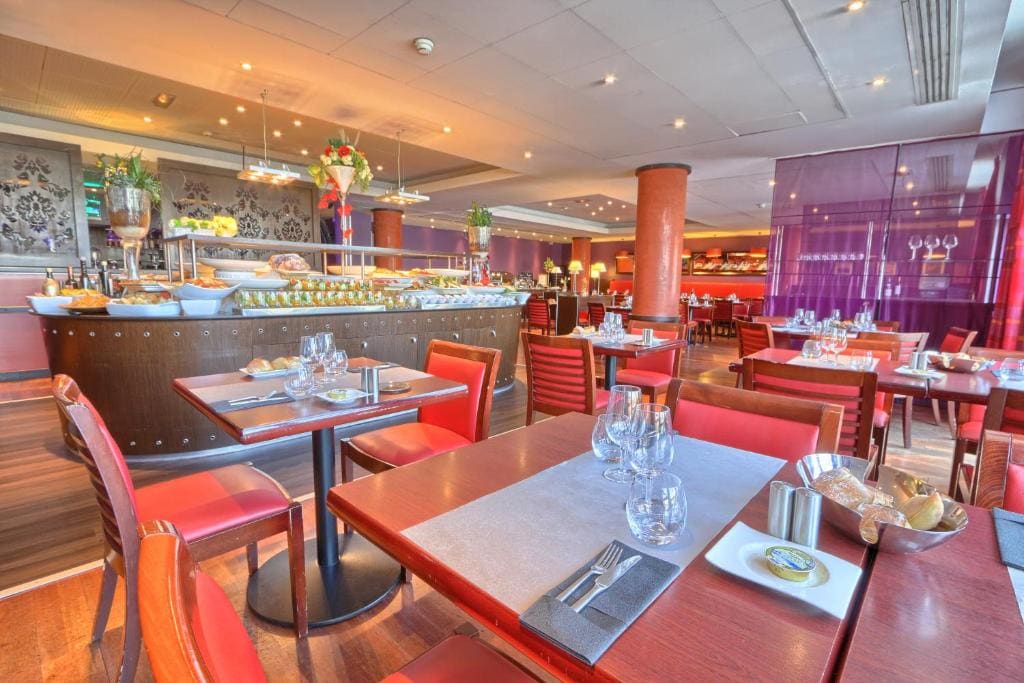 Golden Tulip CDG Airport Roissy - View 3