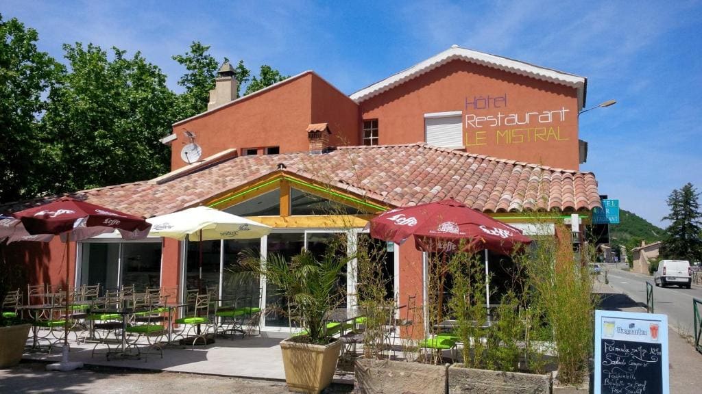Hôtel Restaurant le Mistral - Main view