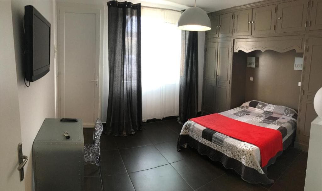Hôtel les Arbousiers - 写真 3