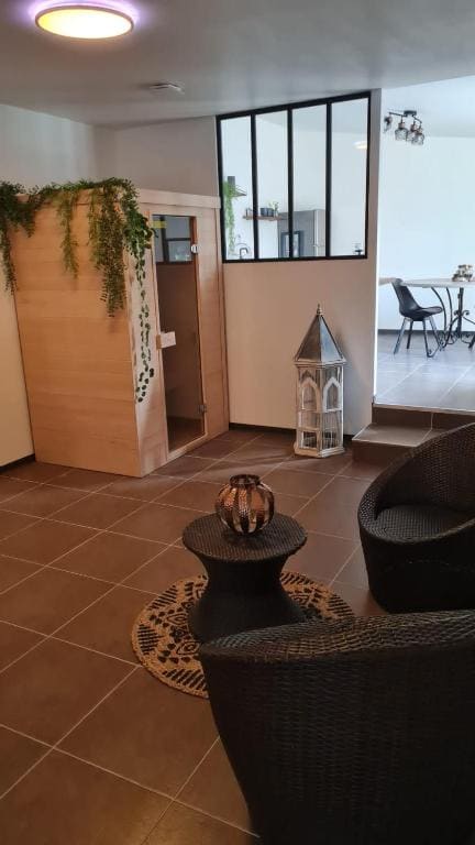 HAPPY SPA - View 4