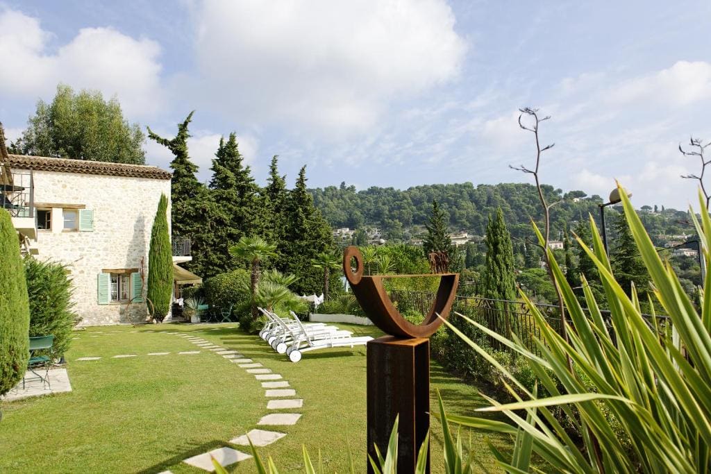 Hôtel La Grande Bastide - Main view