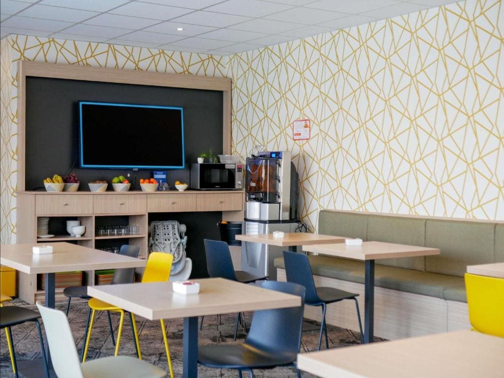 ibis Styles Poitiers Nord - View 4