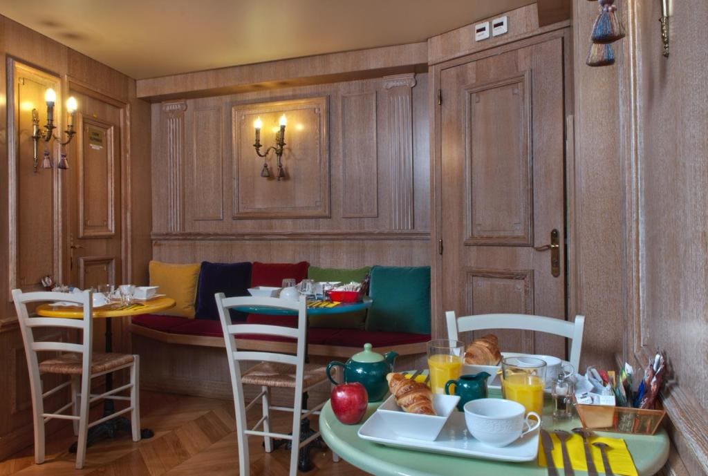 Hôtel de la Motte Picquet - View 3