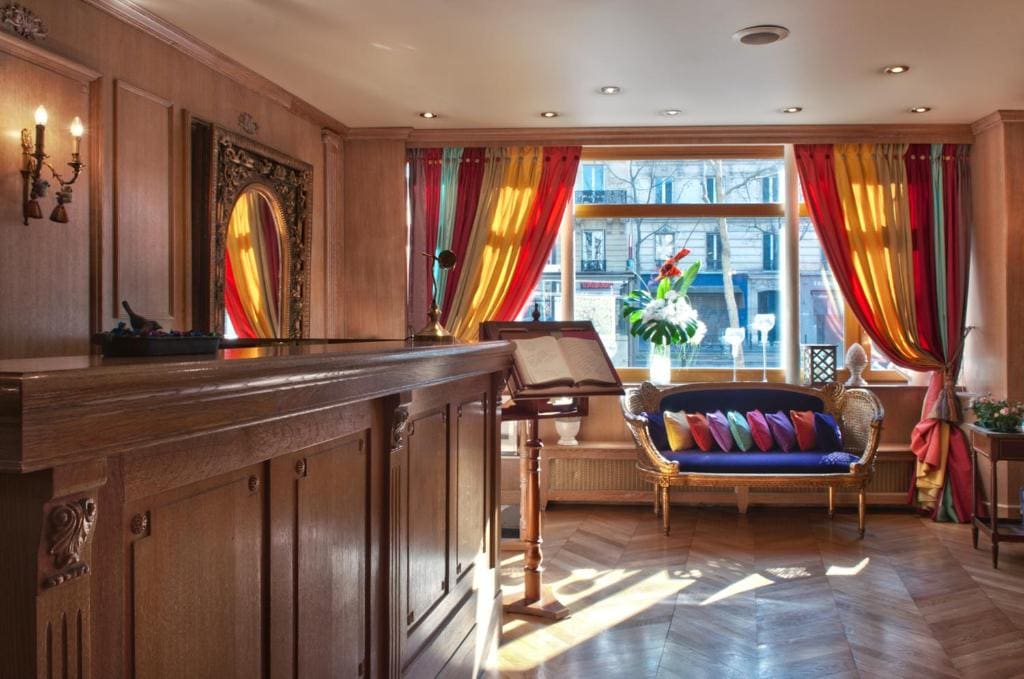 Hôtel de la Motte Picquet - View 4