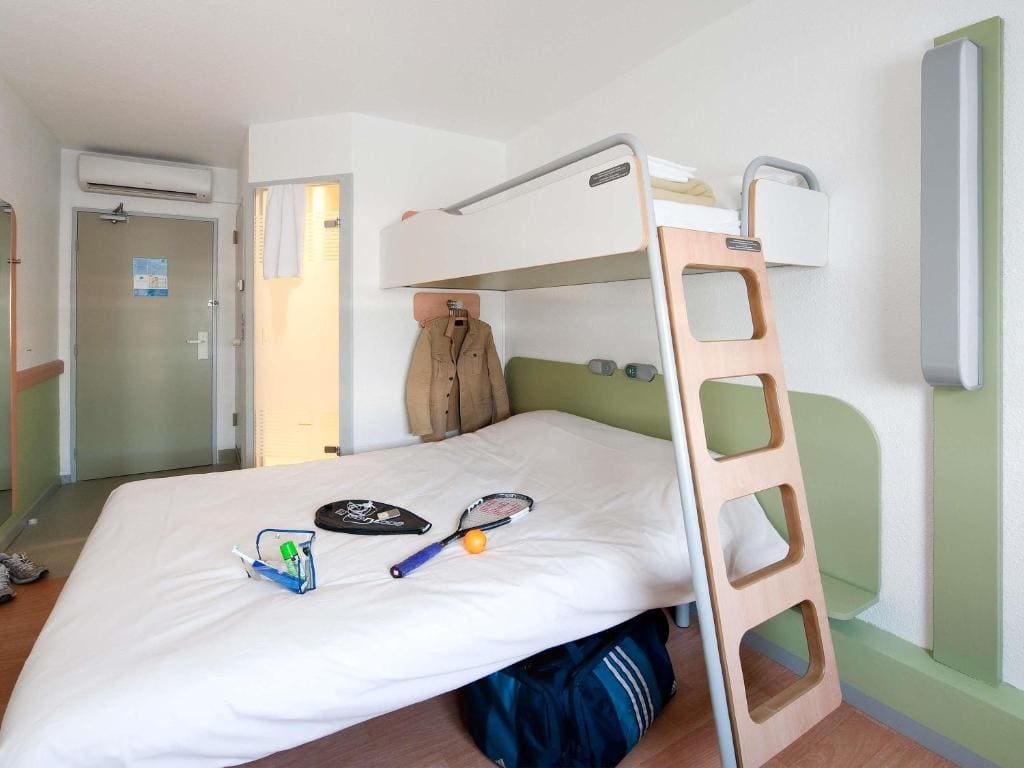 ibis budget Poitiers Sud - View 7