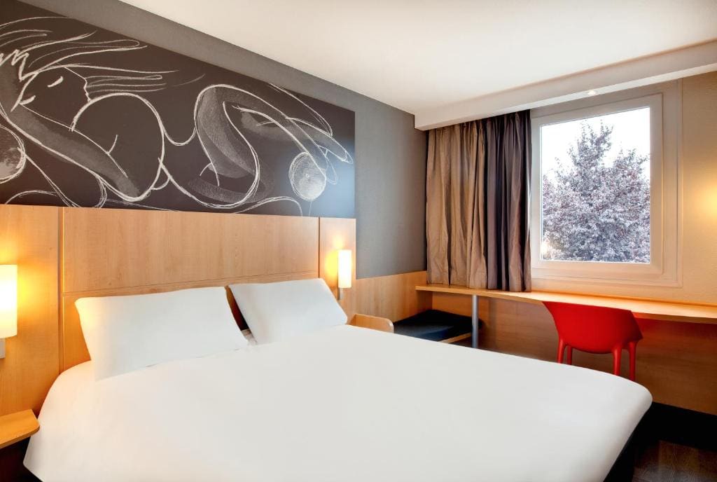 ibis Clermont Ferrand Nord Riom - View 2