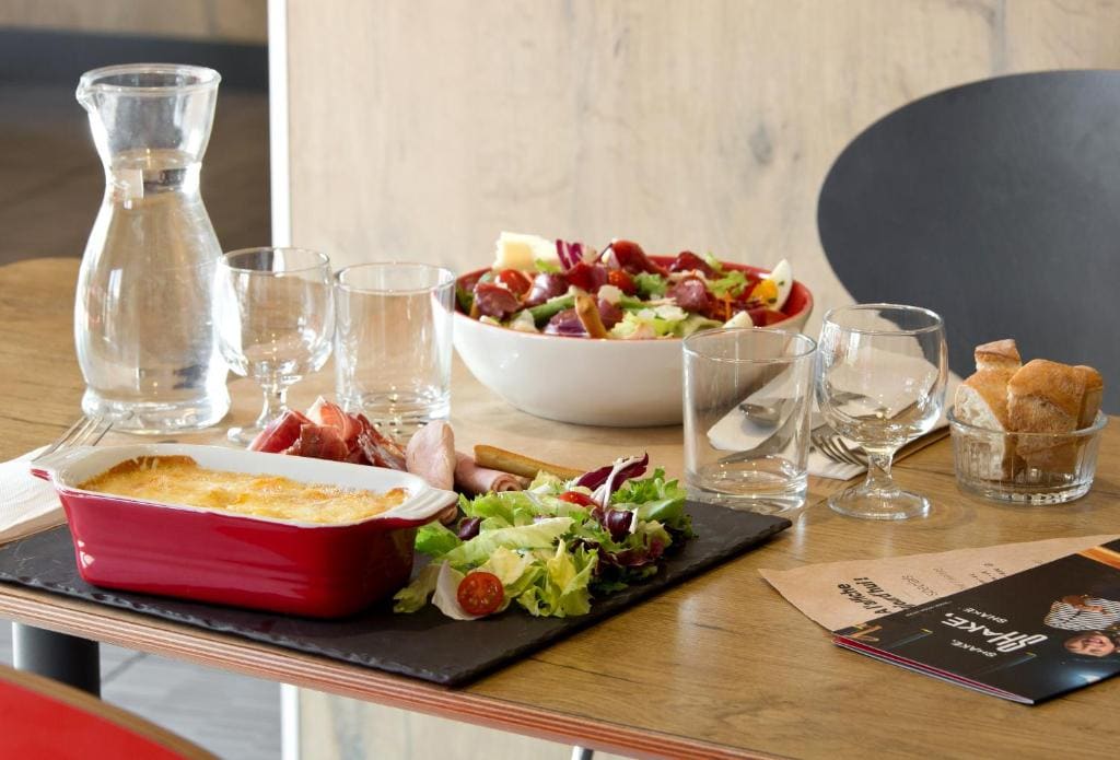 ibis Clermont Ferrand Nord Riom - View 6