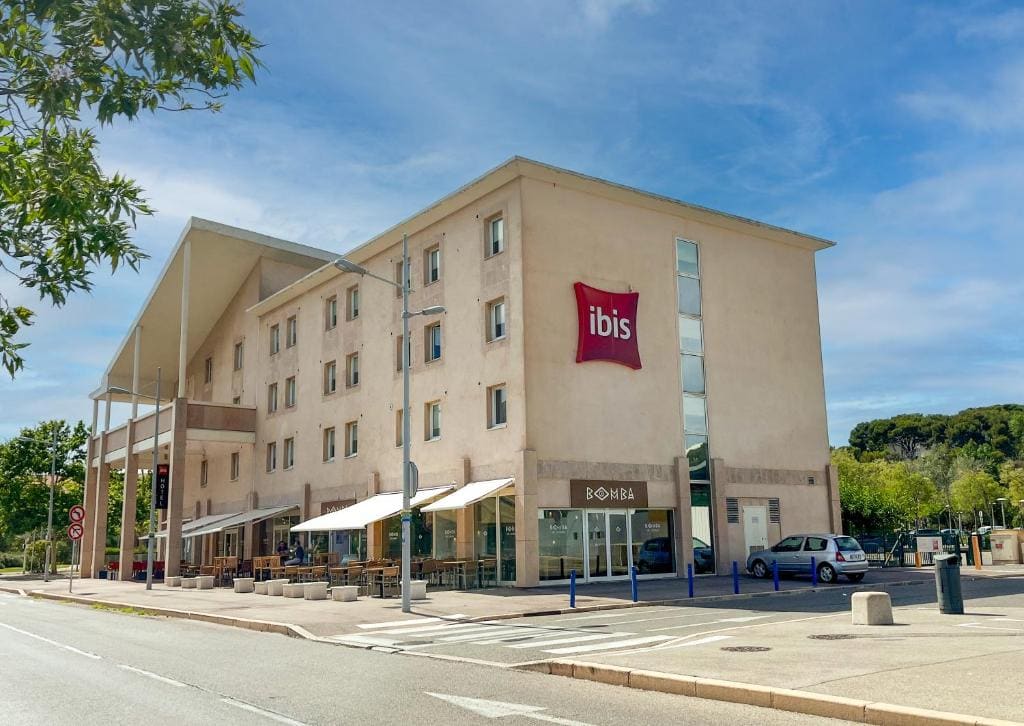 ibis Martigues Centre - Main view