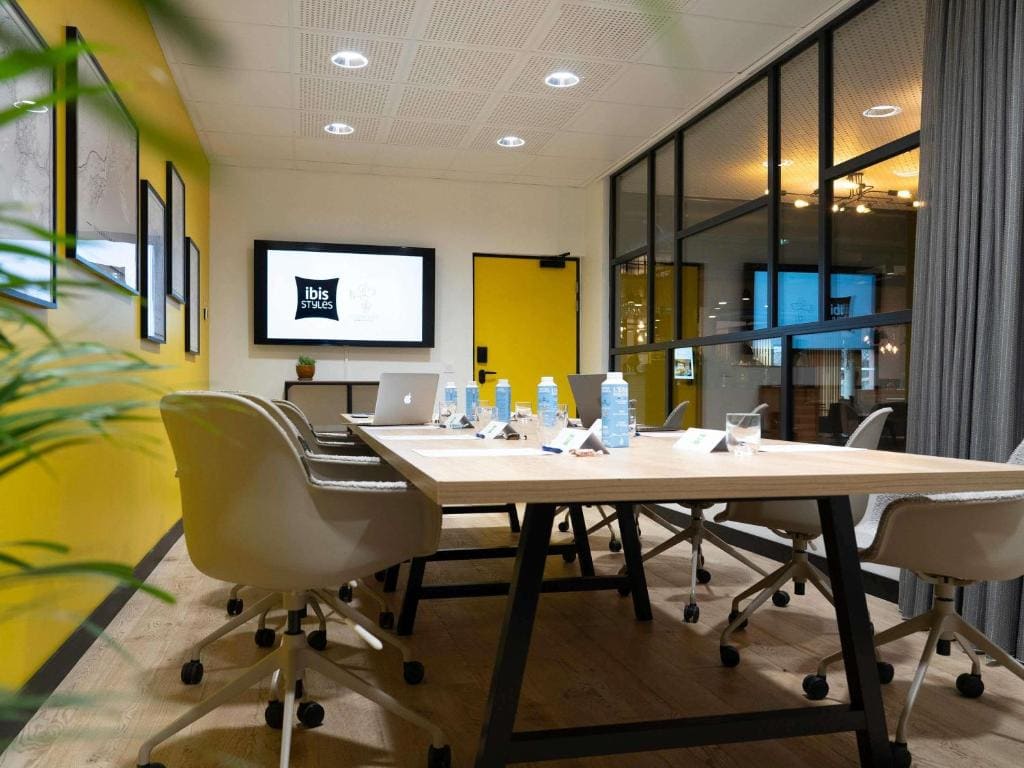 ibis Styles Dreux Centre Gare - View 5