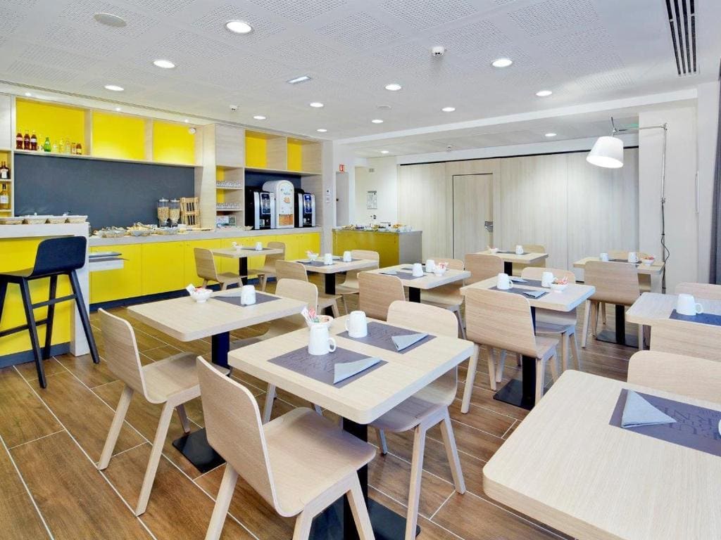 Kyriad Prestige Pau – Palais des Sports - View 4
