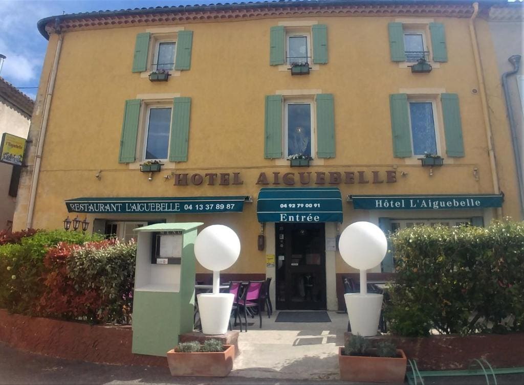 L'Aiguebelle - Main view