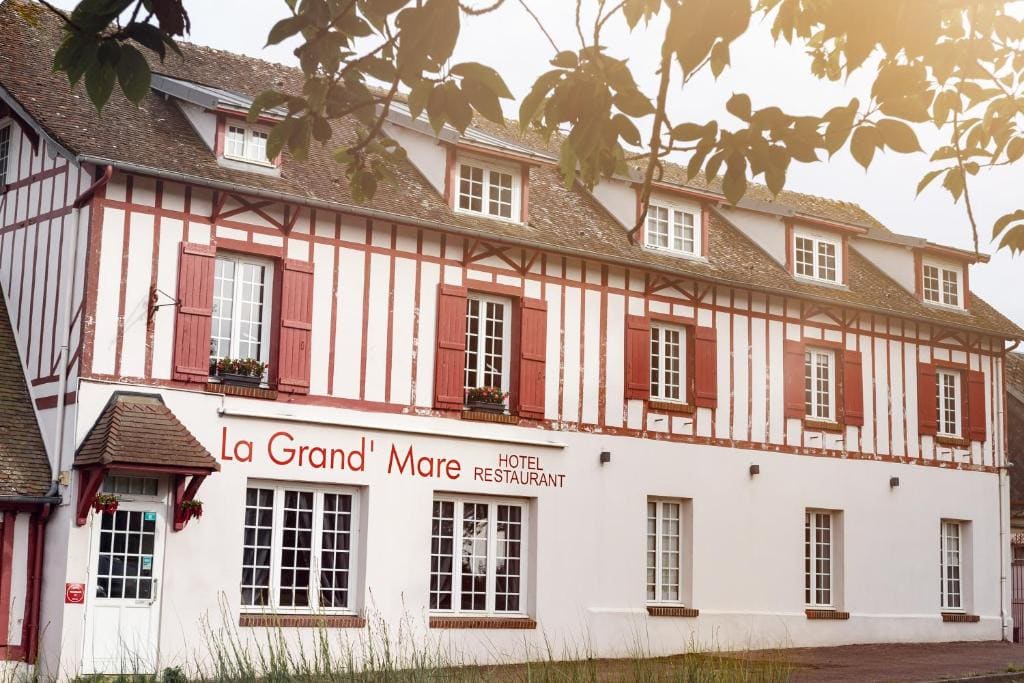 Hôtel restaurant La Grand Mare - Main view