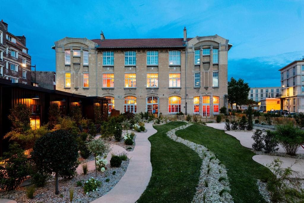Hôtel Lilybloom - Main view