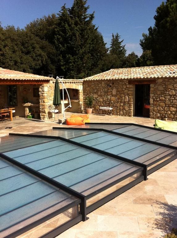 Suite avec jacuzzi privé, piscine et petit déjeuner - View 2