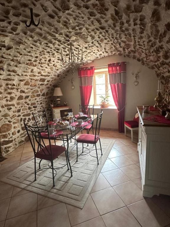 Le clos fleuri - View 2