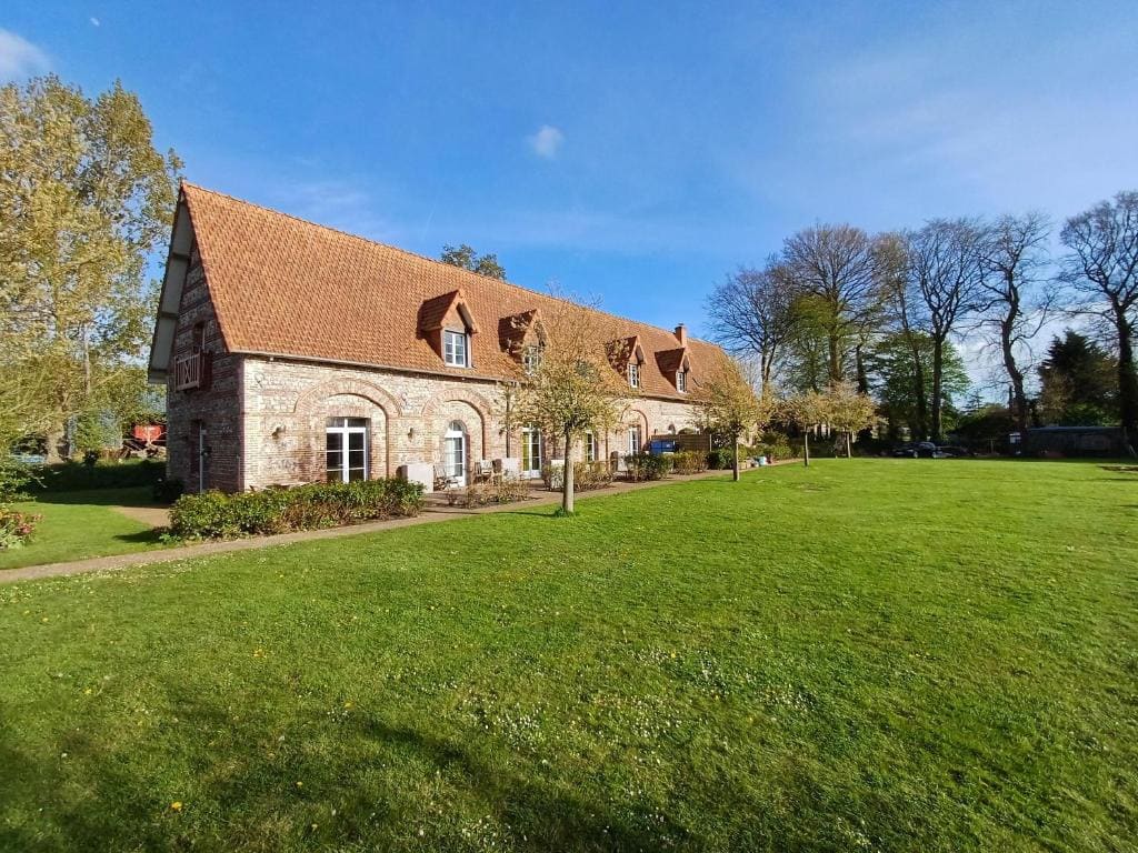 Le Clos Saint Vincent & SPA - View 2