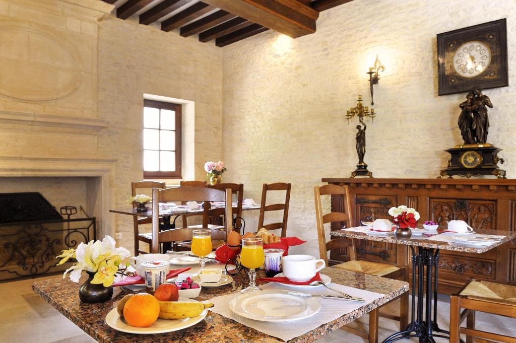 Hôtel Le Manoir De Mathan Crépon - View 3