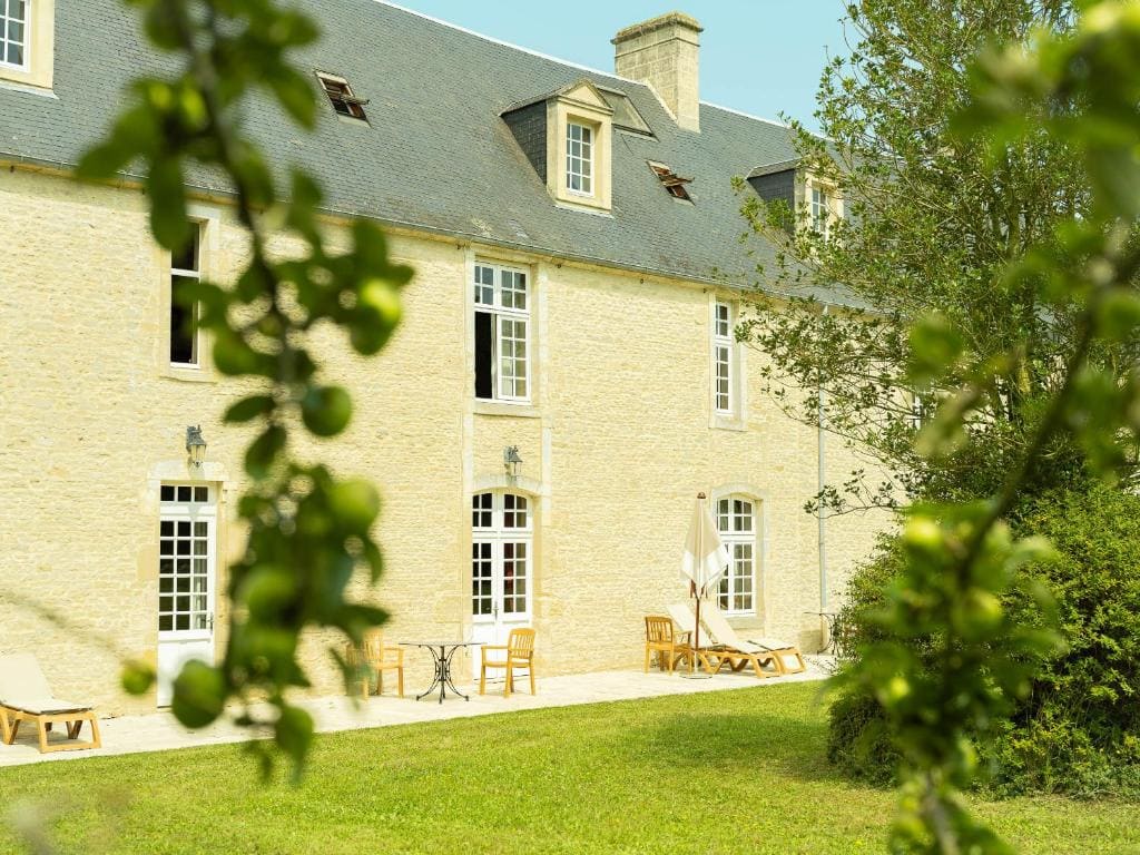 Hôtel Le Manoir De Mathan Crépon - Main view