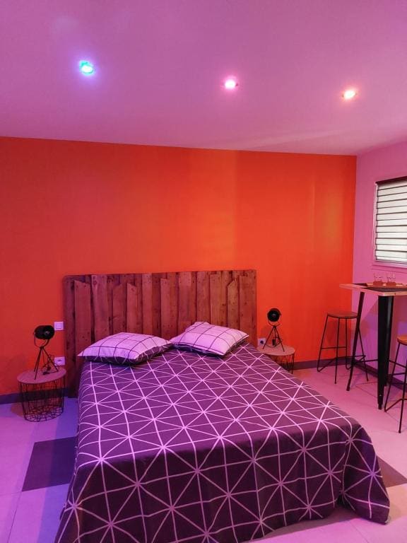 Le Mas des Roches Jacuzzi privatif - View 7