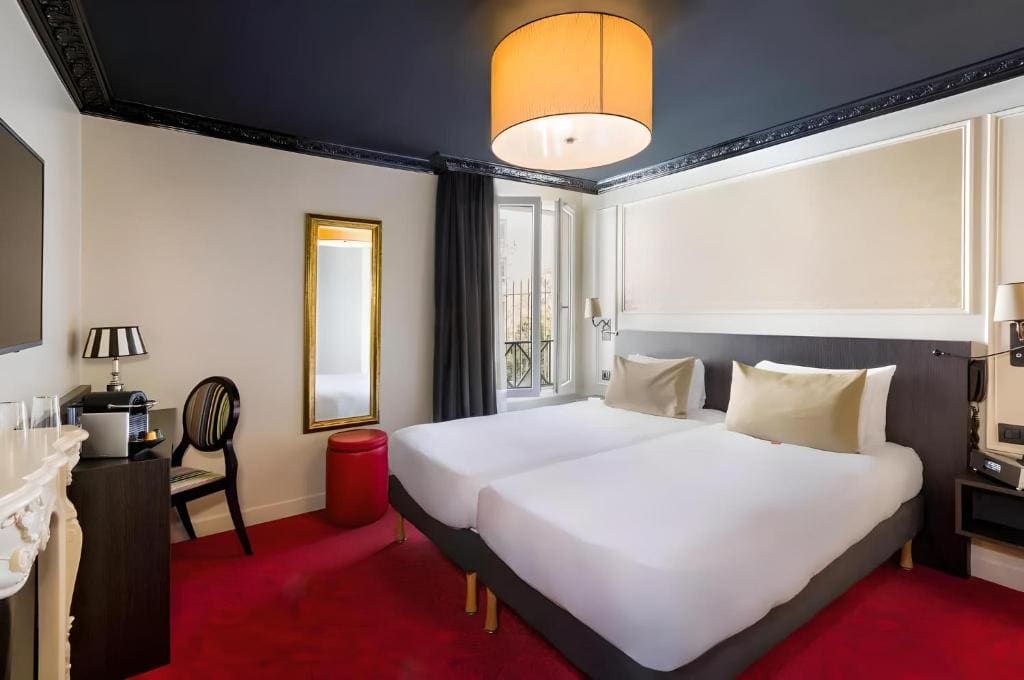 Hôtel Le Montmartre Saint Pierre - View 7
