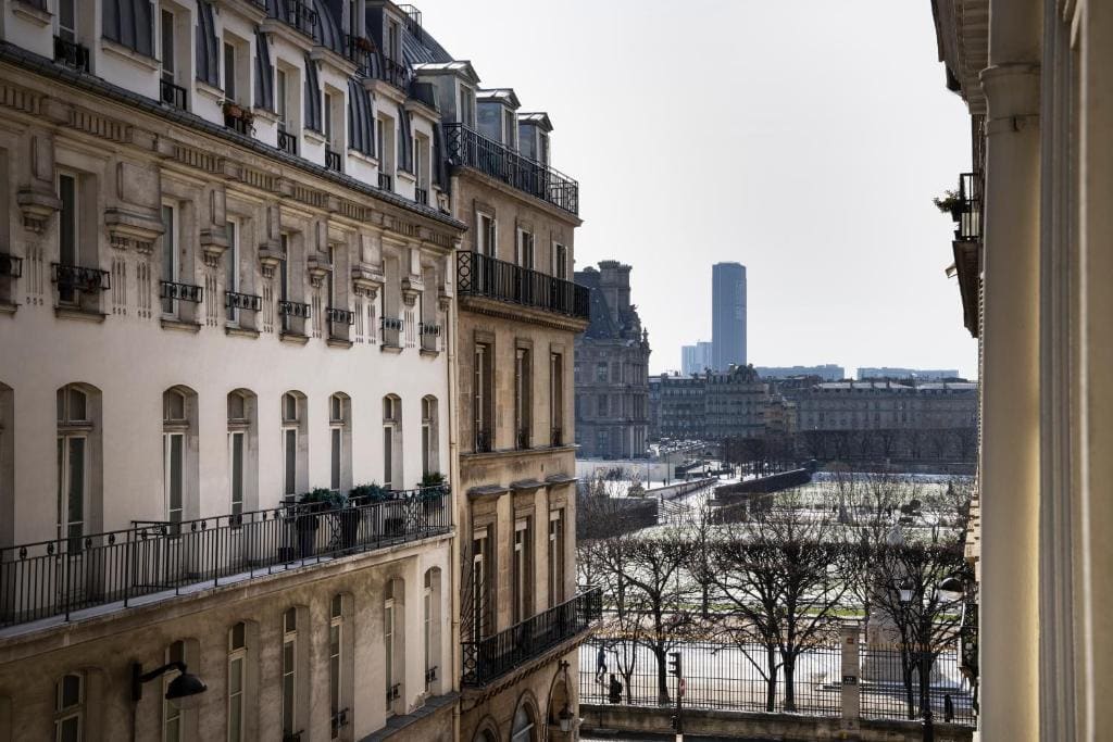 Hôtel Le Pradey - Main view