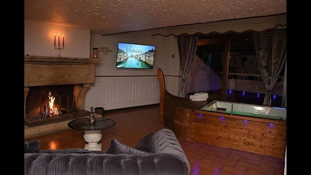 Le Rêve d'une Nuit suite Venise - View 6