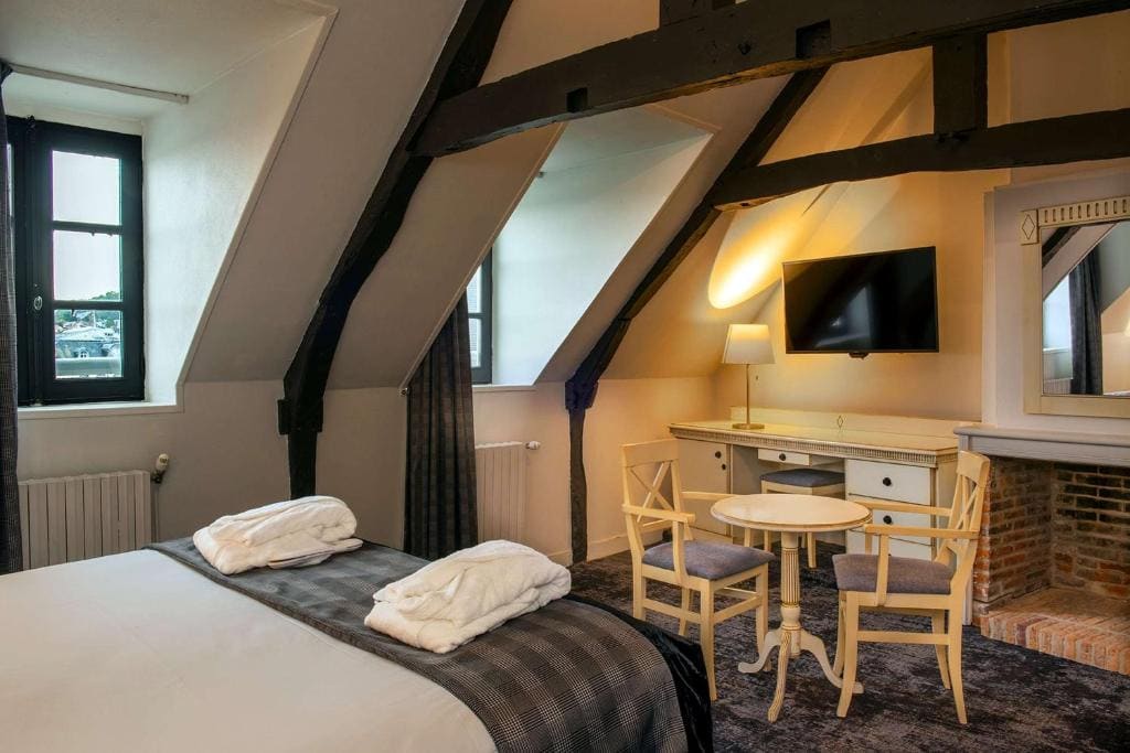Best Western Le Cheval Blanc Vue sur le port - View 7