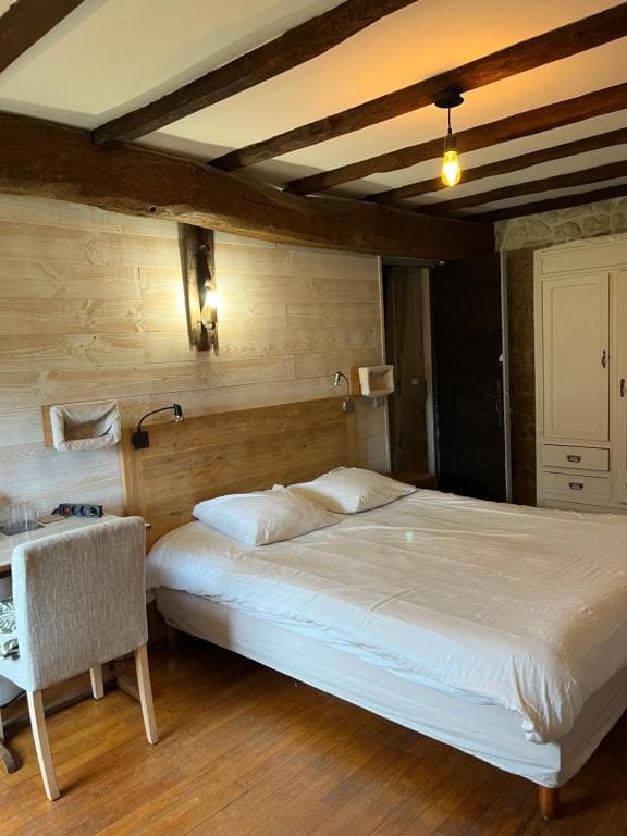 Chambres d'Hôtes - Les Bujours près de Saintes - Main view